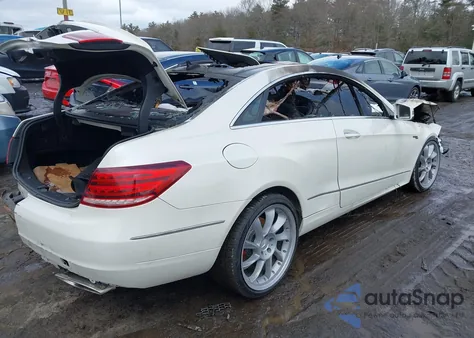 2015 Mercedes-Benz E 400 4Matic из США, поврежденный, VIN WDDKJ6HBXFF303085